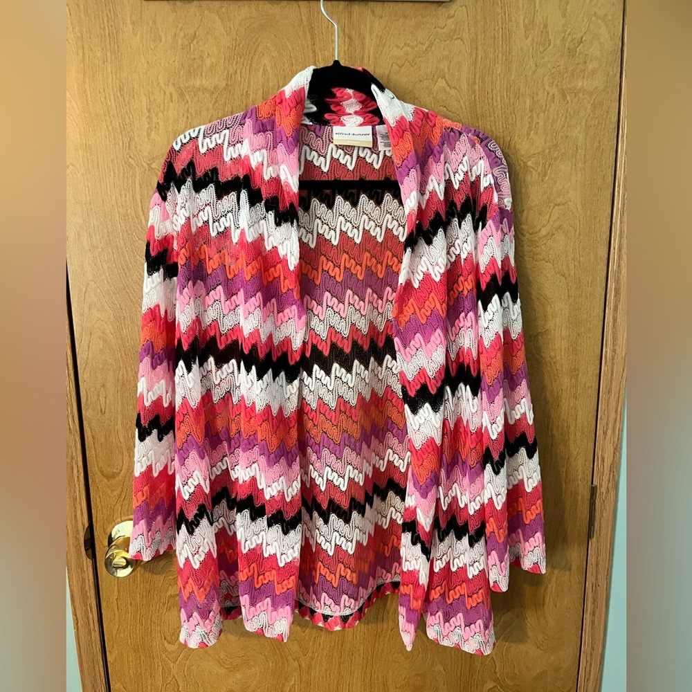 Women’sAlfred Dunner Pink White Open Weave Front Zigzag Cardigan Size XXL EUC